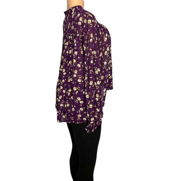 3/$30 🍂 Zara Purple Floral Print Long Flutter Sleeve Blouse - Picture 6 of 9